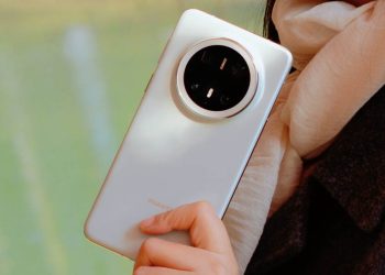 Huawei Mate 80 Sales