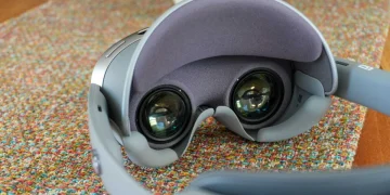 Galaxy XR headset